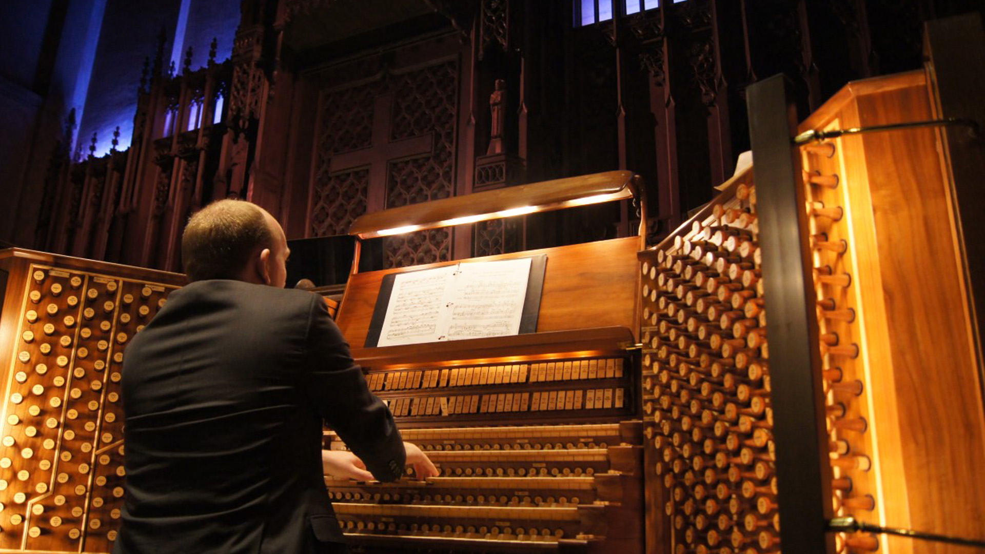 Pipes at Noon: A Summer Organ Recital Series