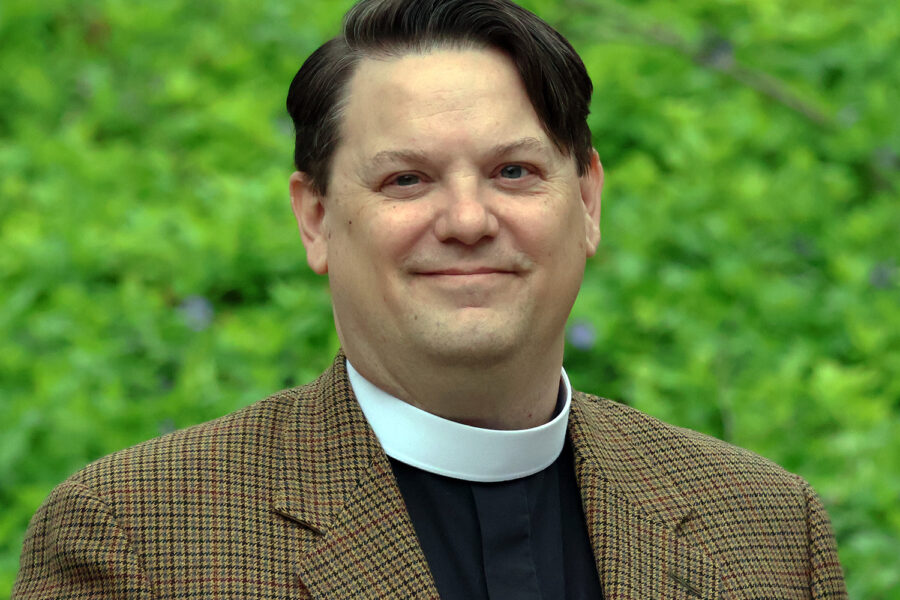 Chas Marks Headshot