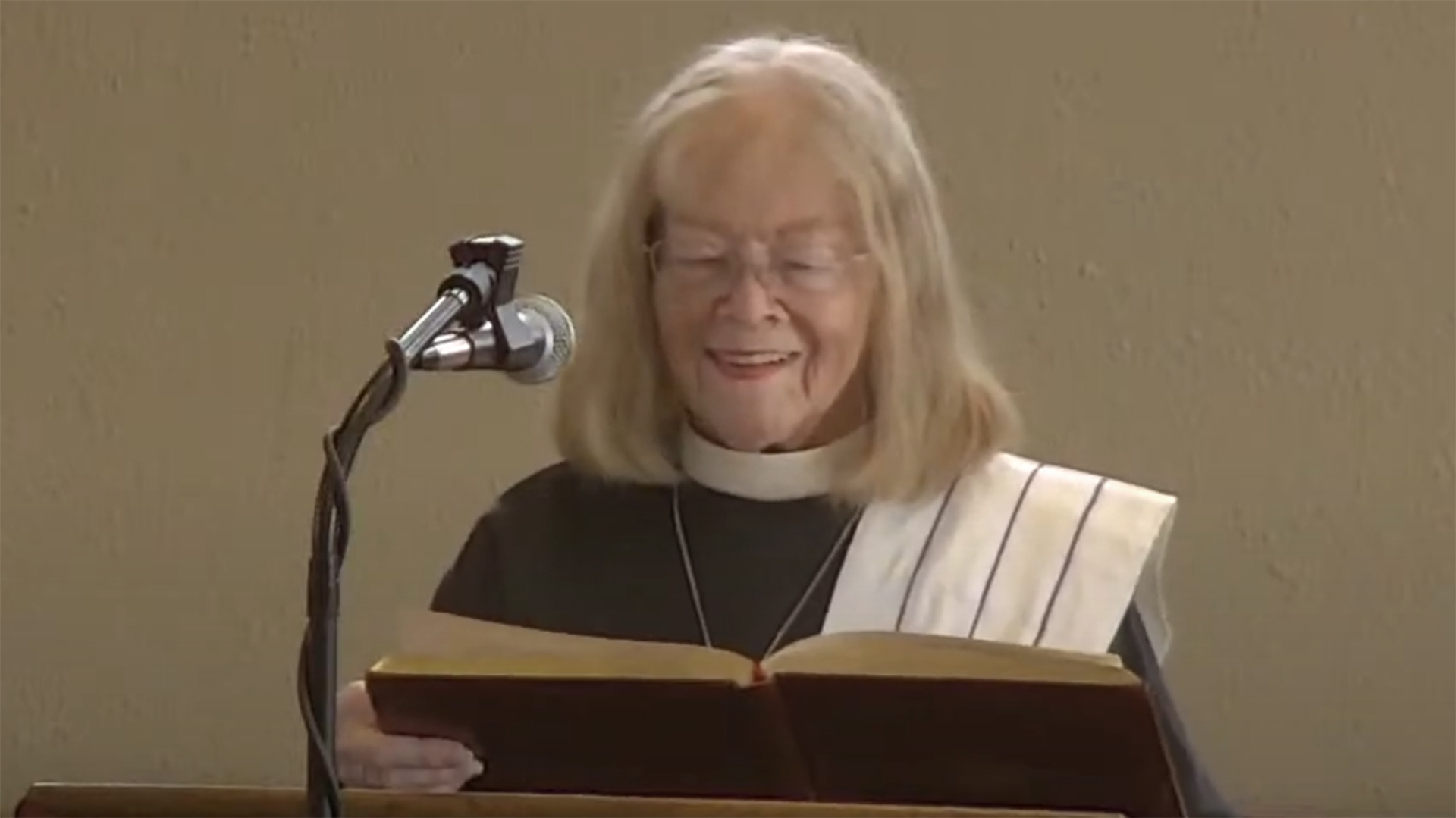 Deacon Chari Mynatt Celebrates Her 35th Anniversary in Ministry
