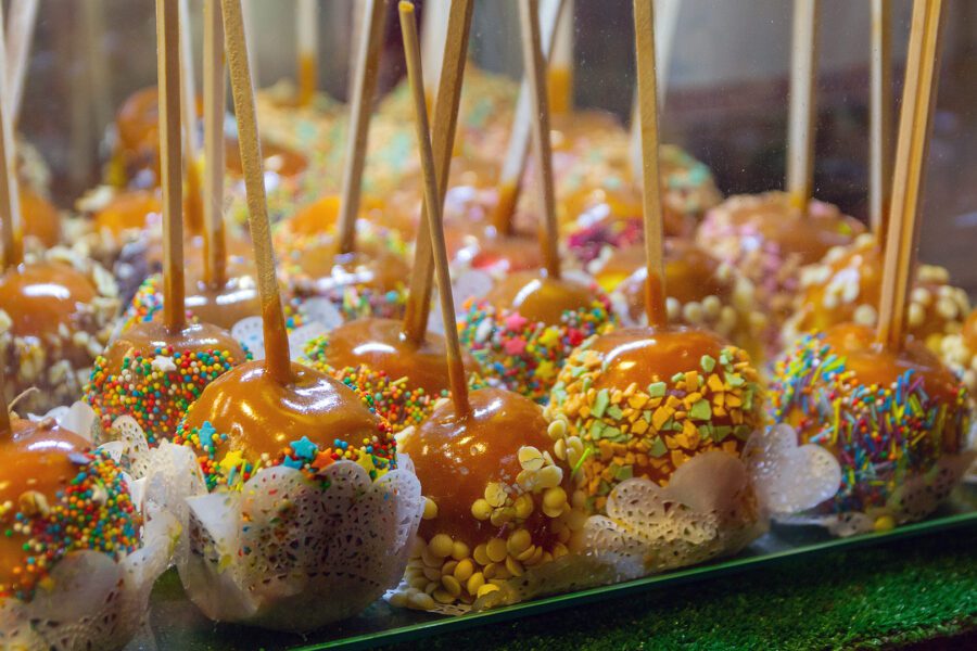 caramel apples